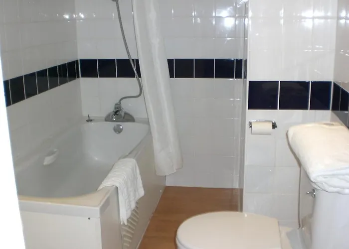 Standard Room with 1 Single Bed